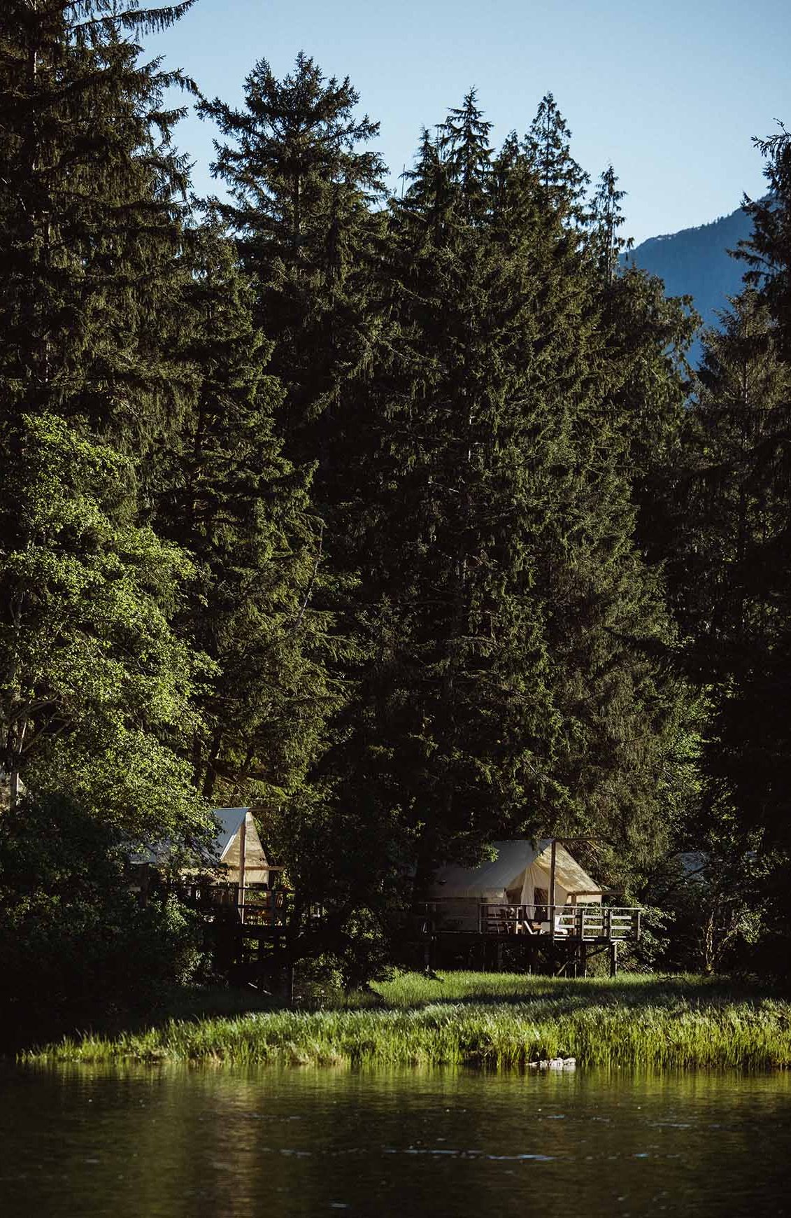 Tentes Canada de l'habitat nomade traditionnel à la chambre haut de gamme