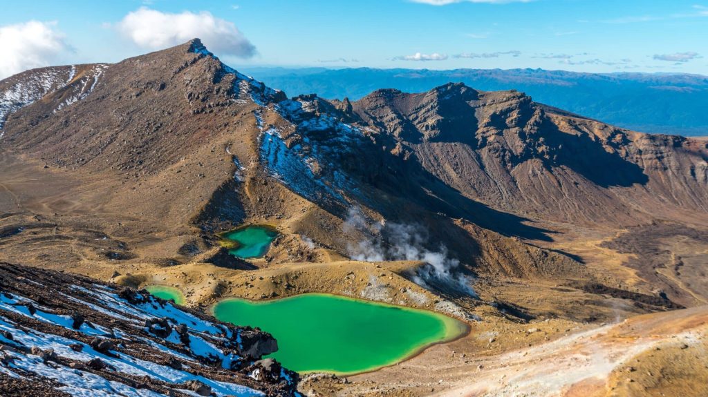Lacs emeraude et sources chaudes entre volcans tongariro crossing nouvelle zelande