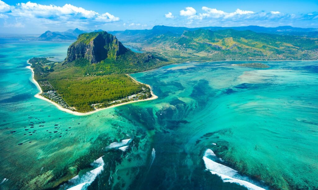 Le Morne Brabant plage sud ouest ile Maurice