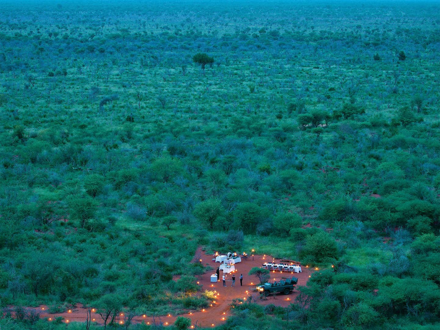 Dîners en brousse au Madikwe Safari Lodge en Afrique du Sud.