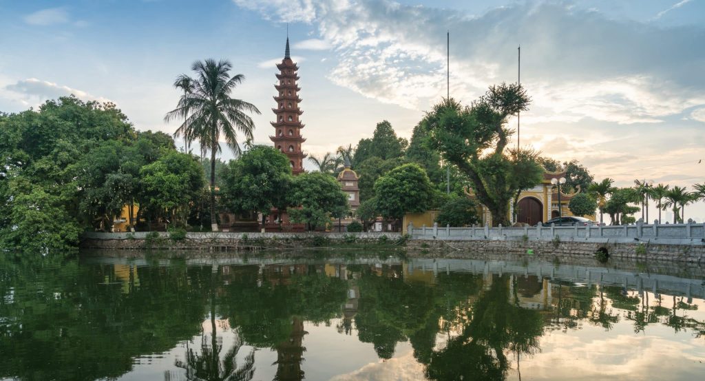 Tran,Quoc,Pagoda,During,Sunset,Time,,The,Oldest,Temple,In