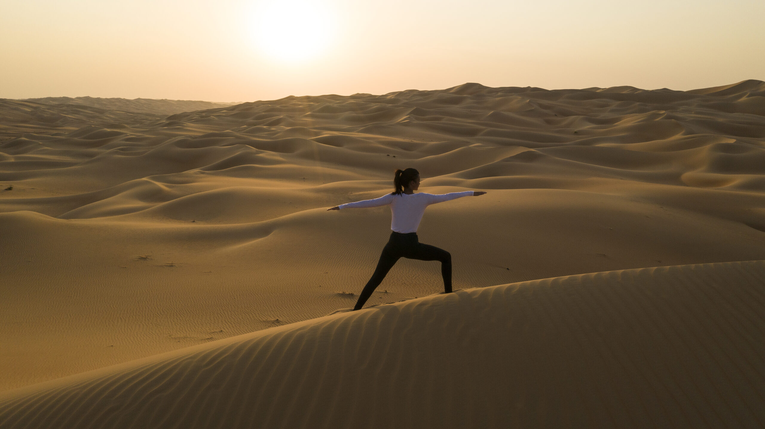 Qasr Al Sarab Desert Resort By Anantara yoga