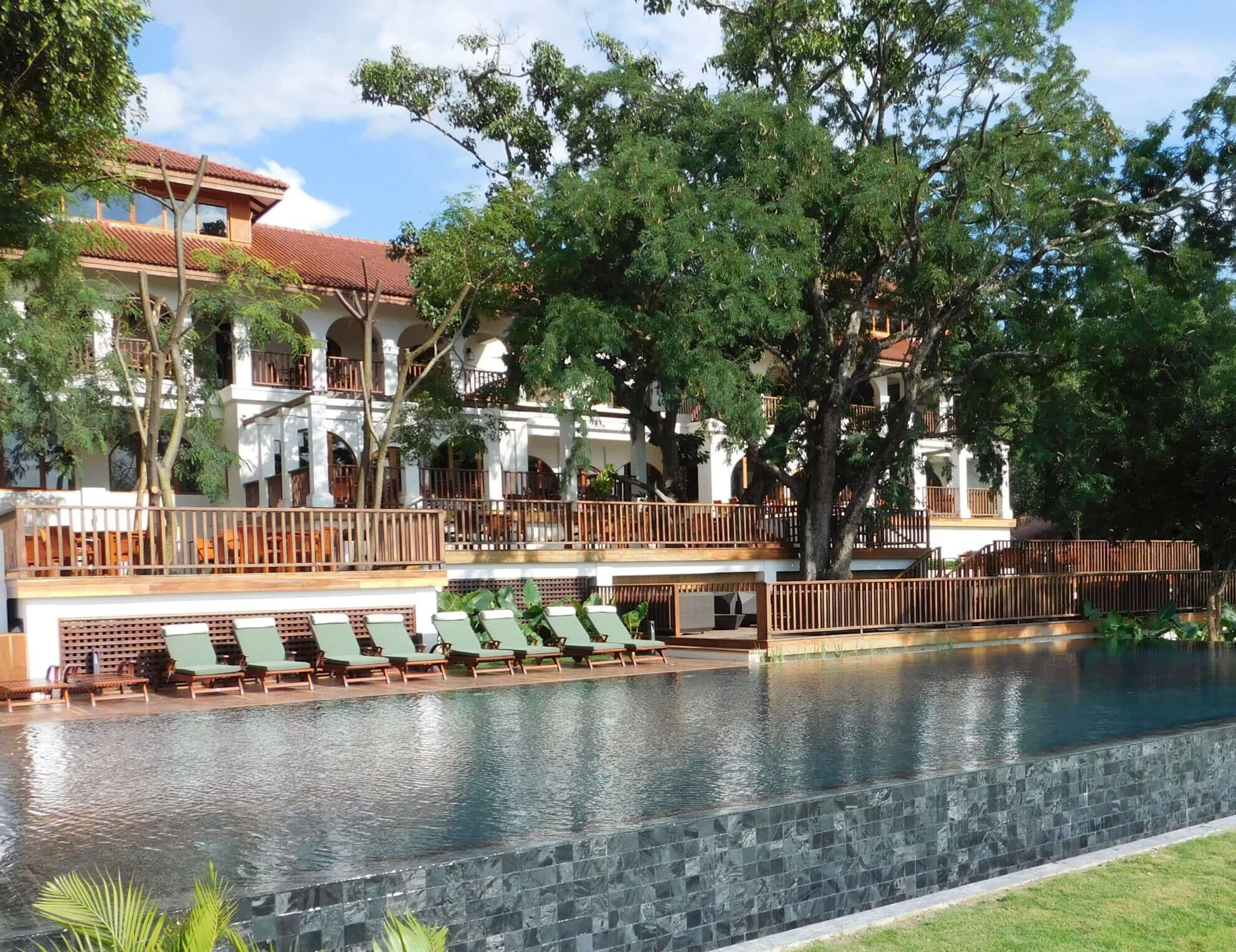 Sanctum inle resort Birmanie piscine