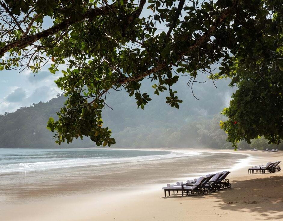 Plage du Datai en Malaisie.