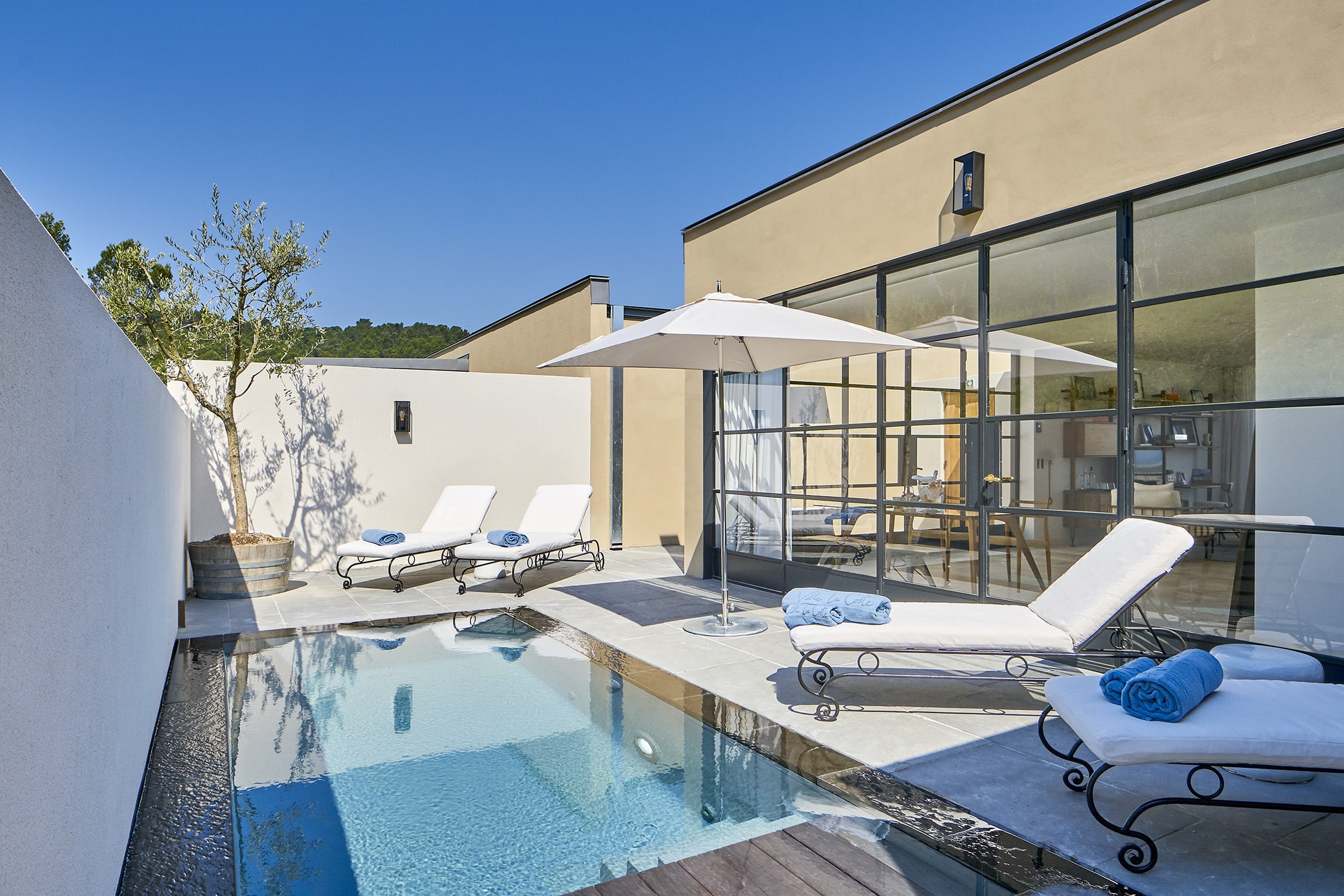 Piscine privée de la Villa La Coste.