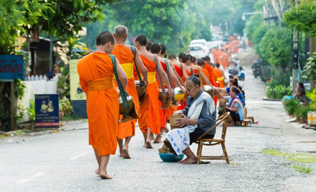 Luang,Prabang,,Laos, ,Jun,13,2015:,Buddhist,Alms,Giving