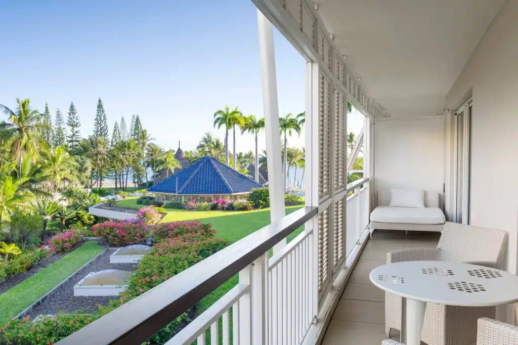 balcon chambre jardins Le Méridien Nouméa Nouvelle Calédonie