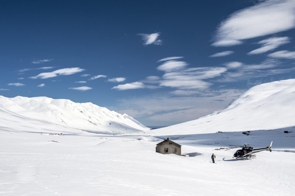 Depart en helicoptere pour une session d'heliski en Islande