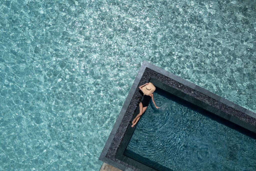 jaoli being piscine villa Maldives