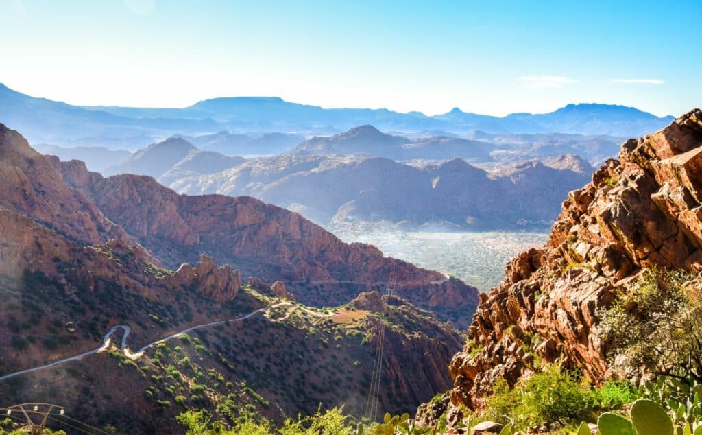 montagnes Anti Atlas vallée Tafraoute Maroc