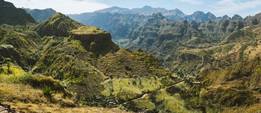 pics montagnes falaises canyons Ribeira Grande île de Santo Antao Cap Vert