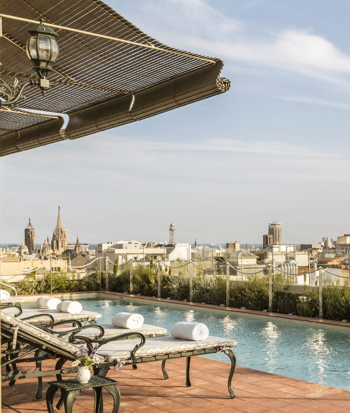 piscine exterieure rooftop El Palace Barcelone Espagne