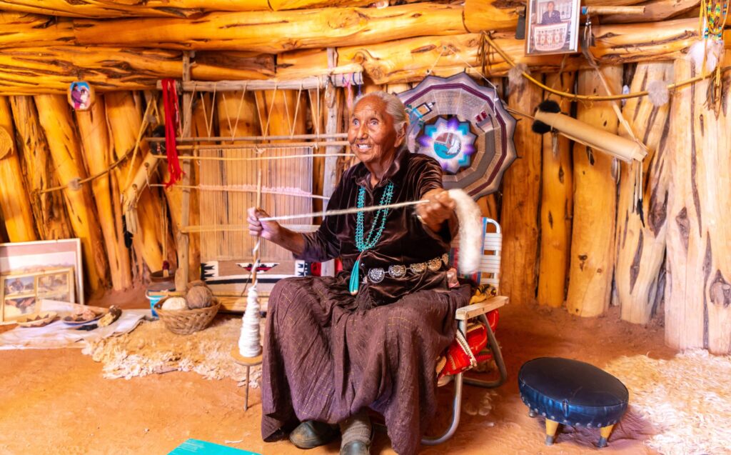 Arizona,,Usa, ,March,29,,2020:,Old,Navajo,Woman,In