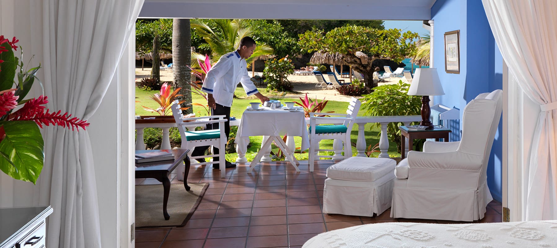 veranda service jardin Jamaica Inn Jamaique