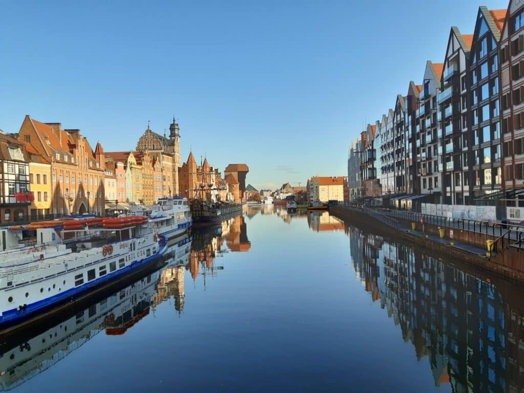 ville portuaire Gdansk cote mer baltique au nord de la Pologne