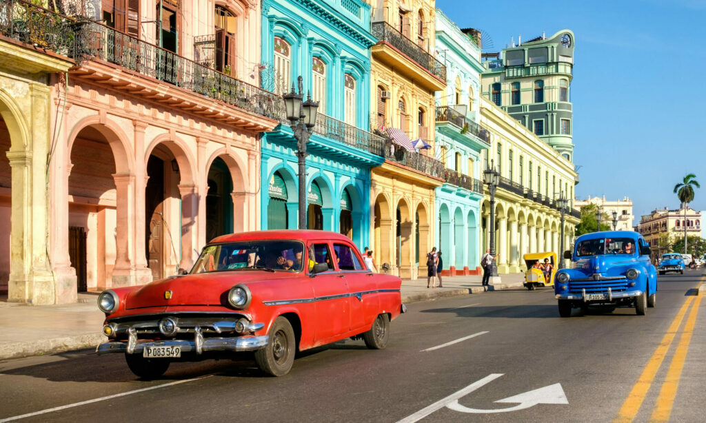Havana,cuba, ,May,26,2016,:,Street,Scene,With,Old,Cars