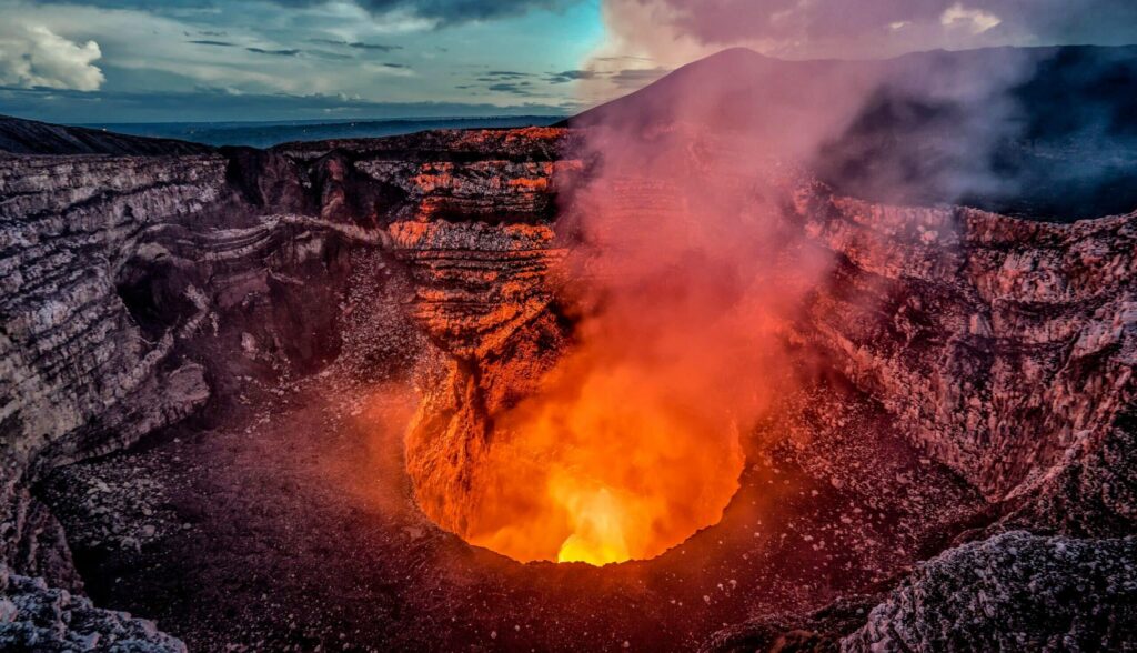 volcan masaya eruption Nicaragua