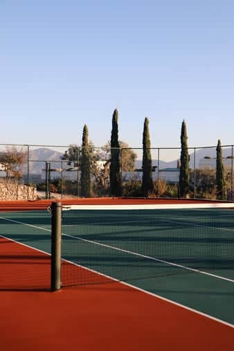 Amanzoe, Greece   Resort tennis