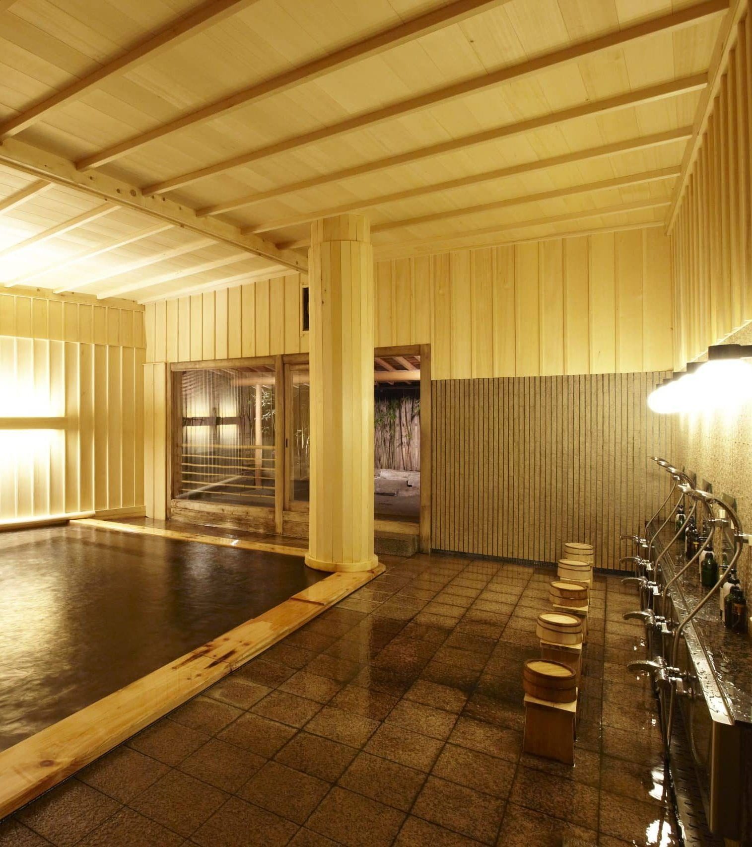Araya Totoan Japon bains publics