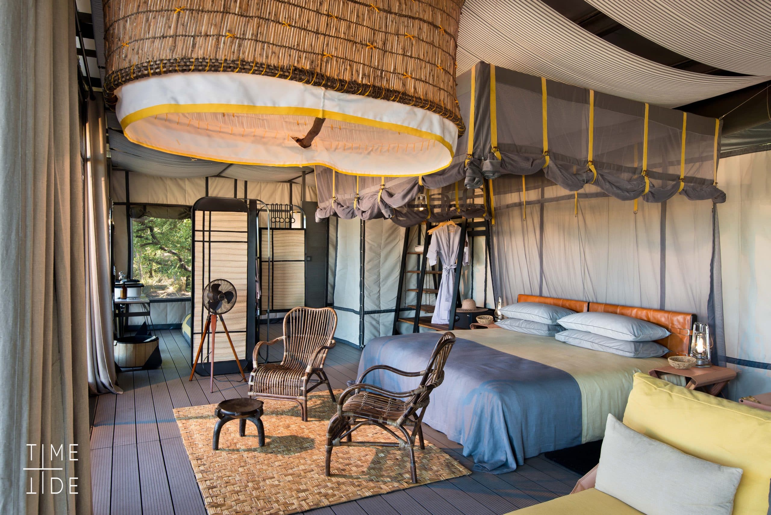 Chongwe Zambia chambre luxe liuwa plains camp zambie