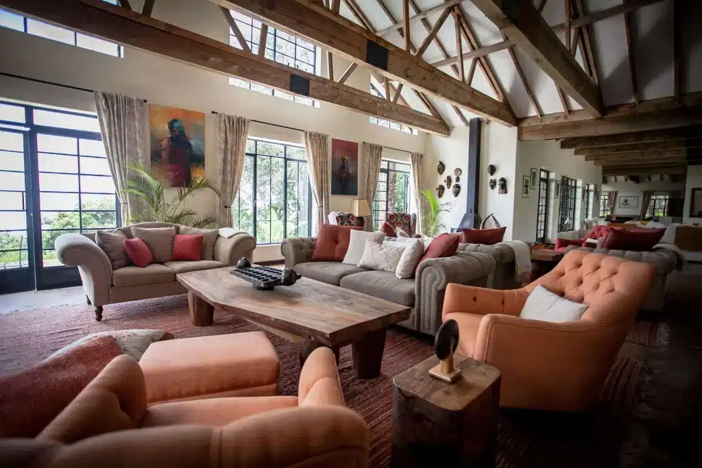 Clouds Mountain gorilla lodge ouganda salon