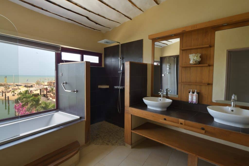 Le lamantin senegal vue depuis la salle de bain