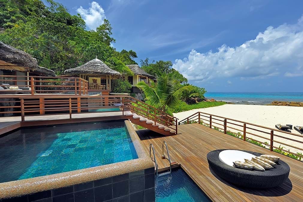 Piscine plage Constance Lemuria Seychelles