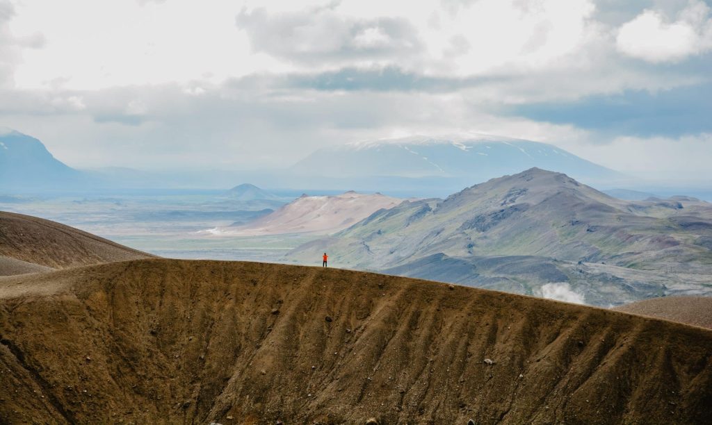 Edge,Of,Famous,Crater,Filled,With,Water,Called,Viti,Of