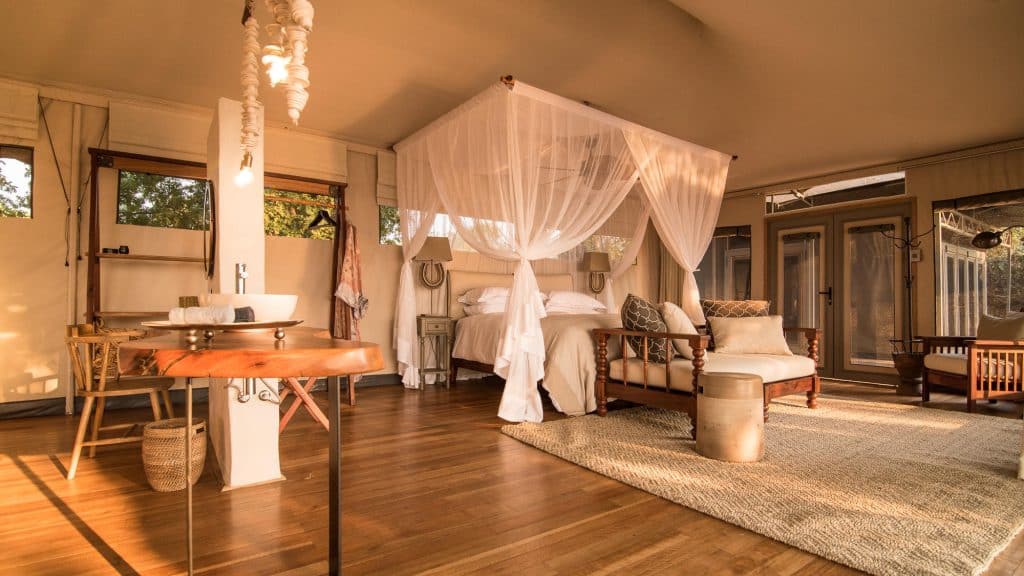 chikwenya camp zimbabwe suite