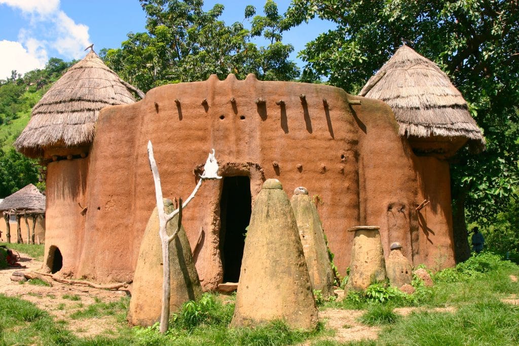 Traditional,House,With,Voodoo,Fetishes,In,Front,Of,The,Tamberma