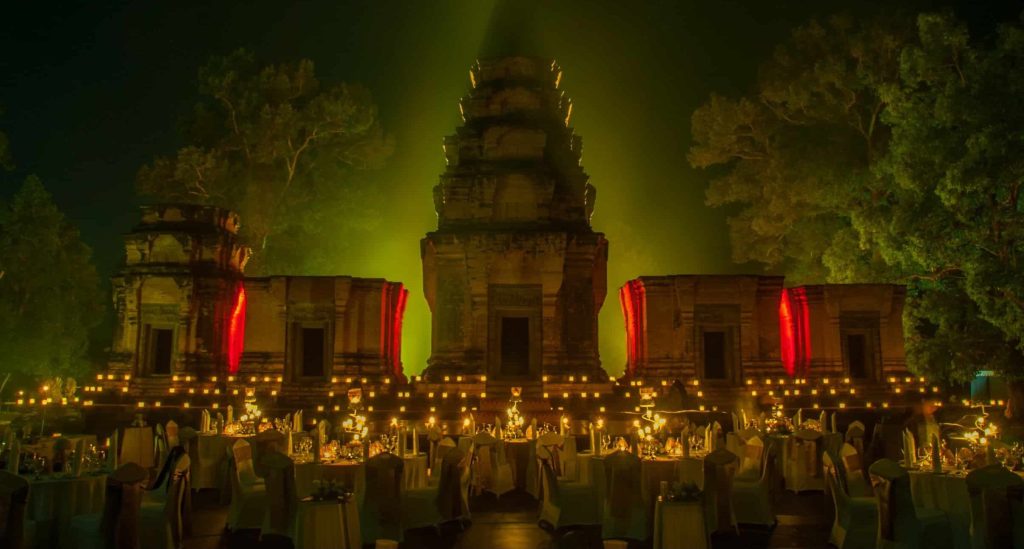 diner a angkor cambodge uit