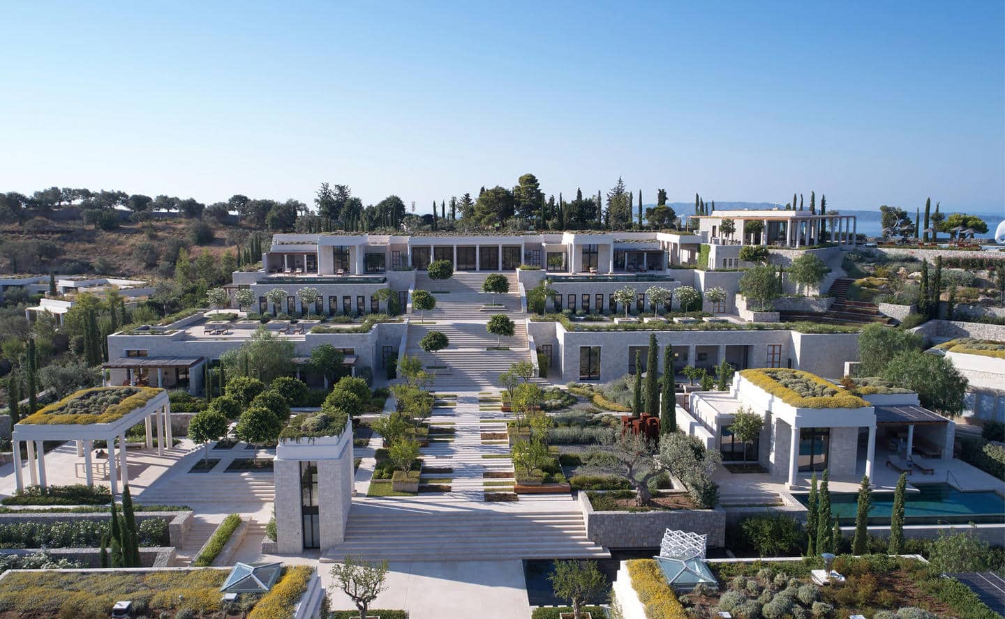 Amanzoe