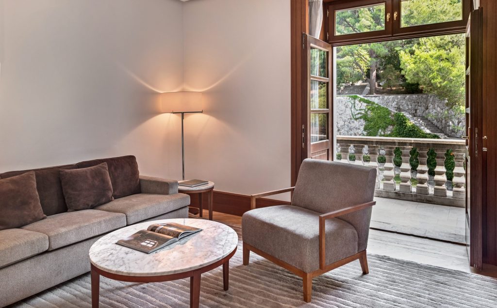 Aman Sveti Stefan, Montenegro   Villa Milocer, Garden View Suite, lounge