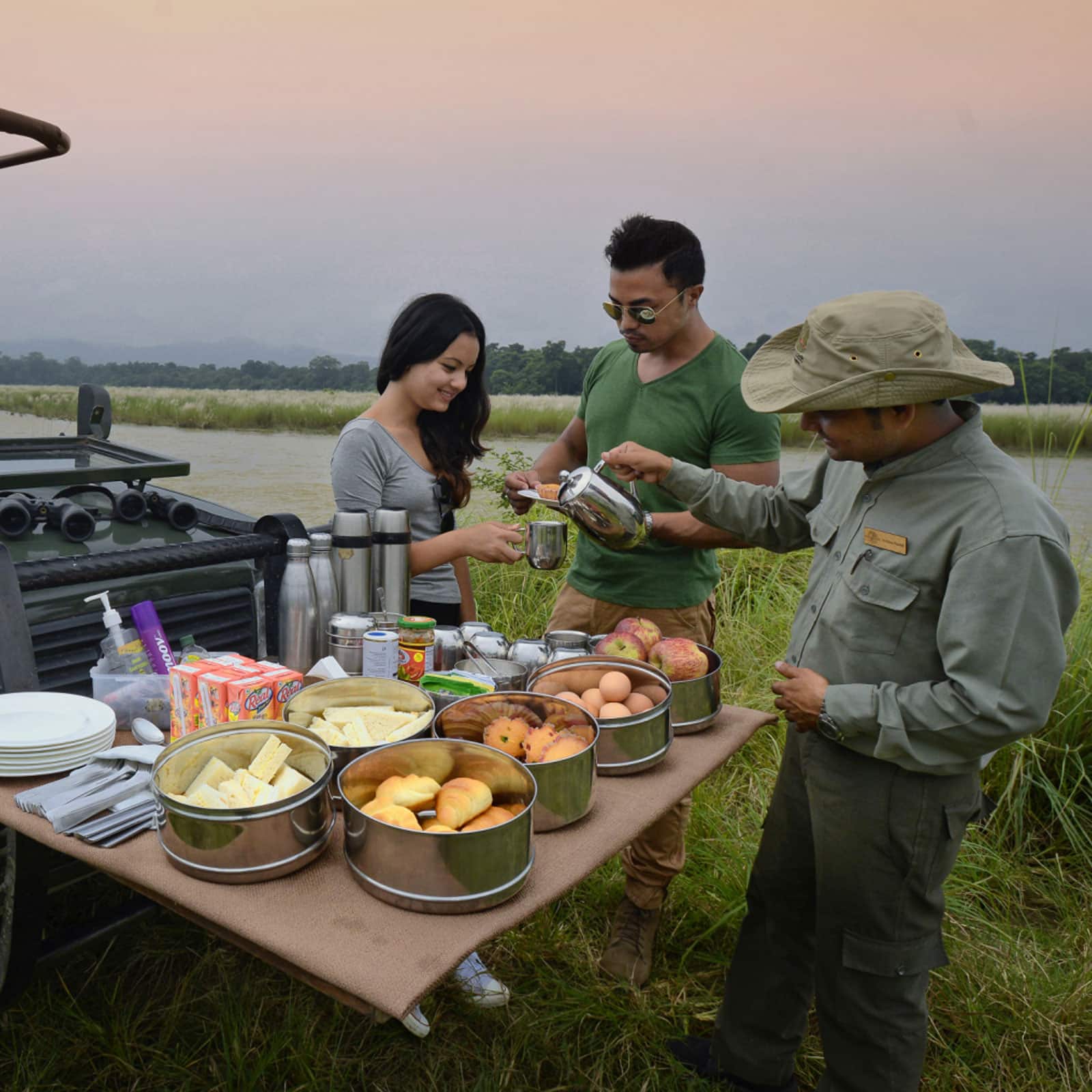 Bahari Jungle Lodge Nepal hotel petit déjeuner