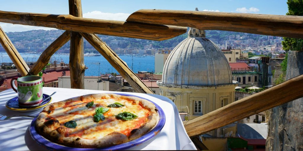 Pizzeria,With,Naples,City,View