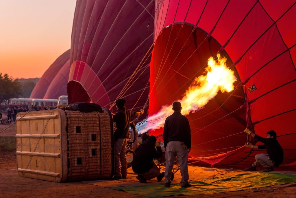 Bagan,,Myanmar, ,December,27:,Proper,Training,To,Fly,A