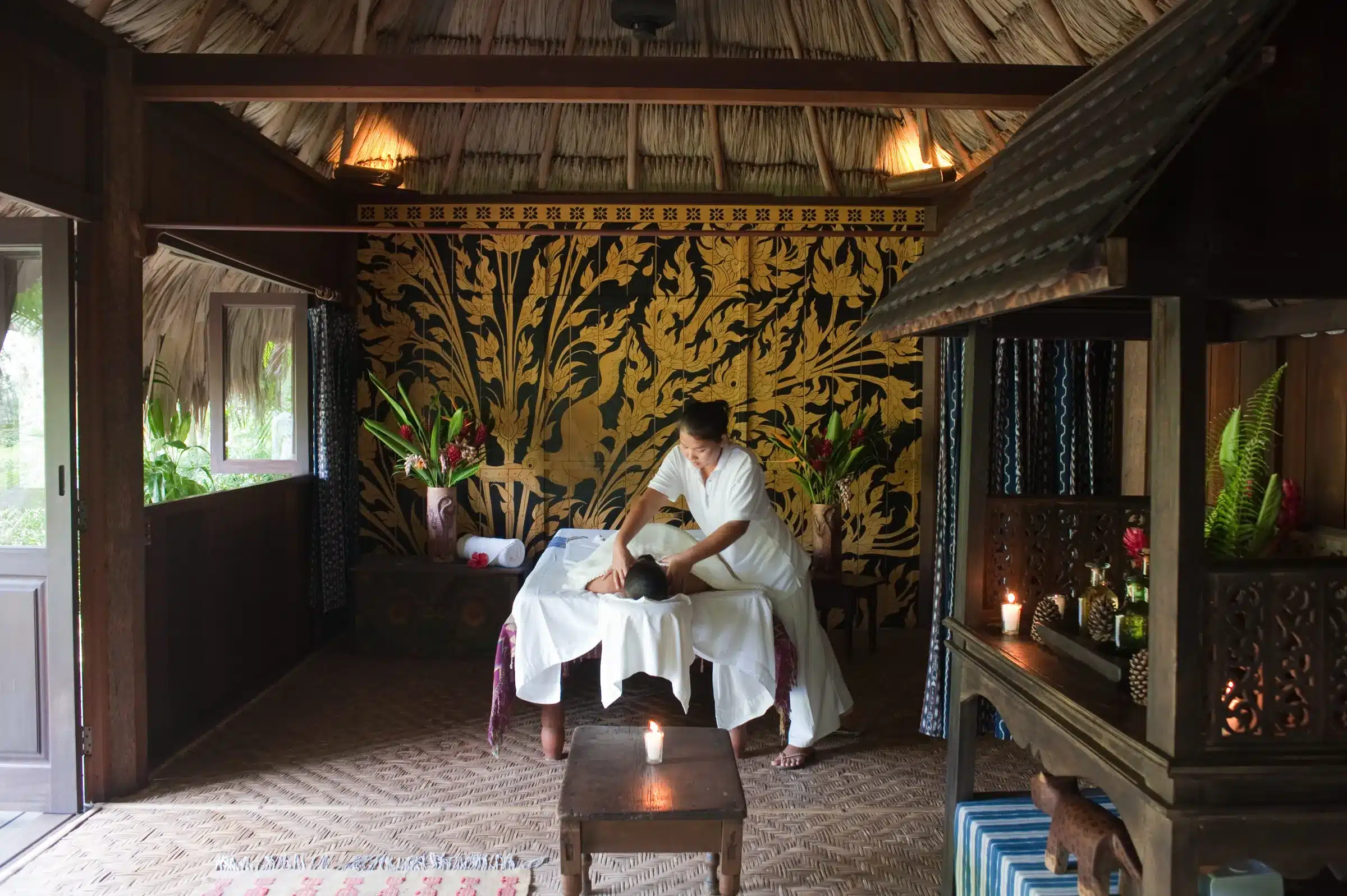 Blancaneaux lodge Belize massage