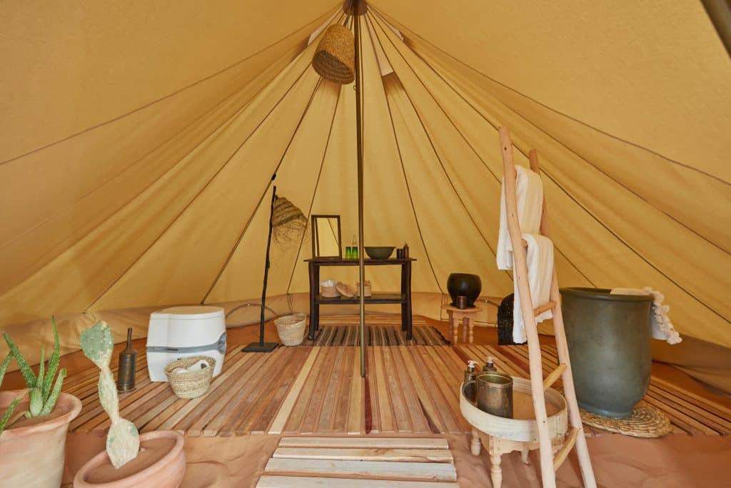 Camp privé désert Oman salle de bain