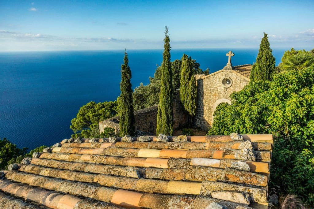 Ermita,De,La,Trinitat,,Xviii,Century.,Valldemossa.,Sierra,De,Tramuntana.