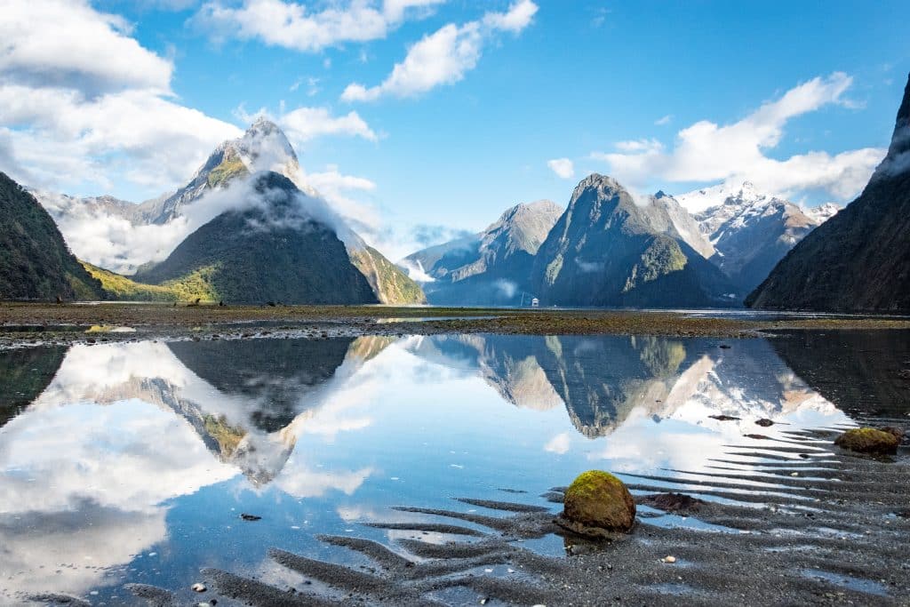La Nouvelle Zelande au fil de leau paysage fjord