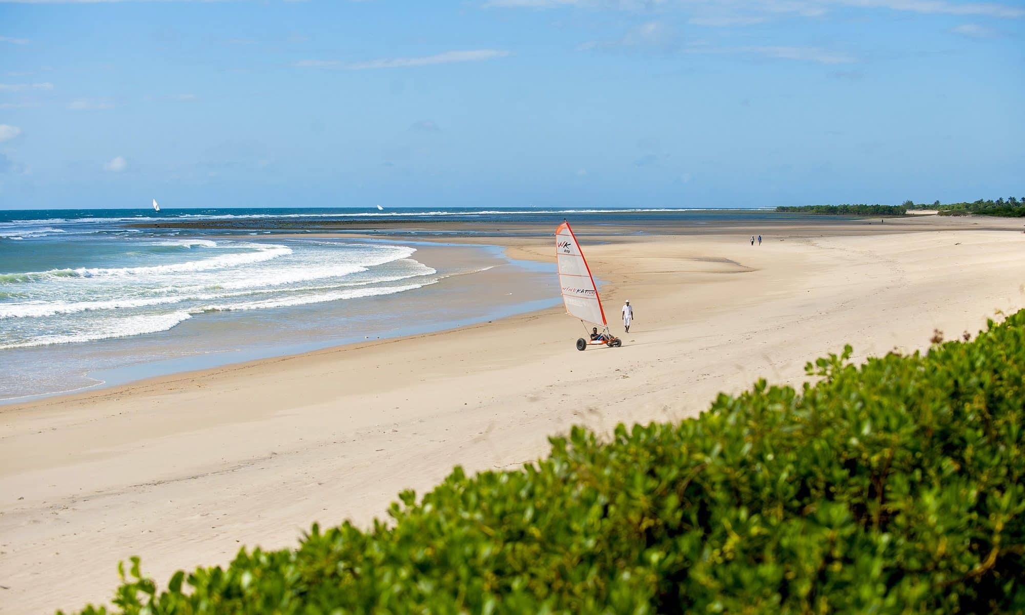 Mequfi beach resort mozambique char à voile