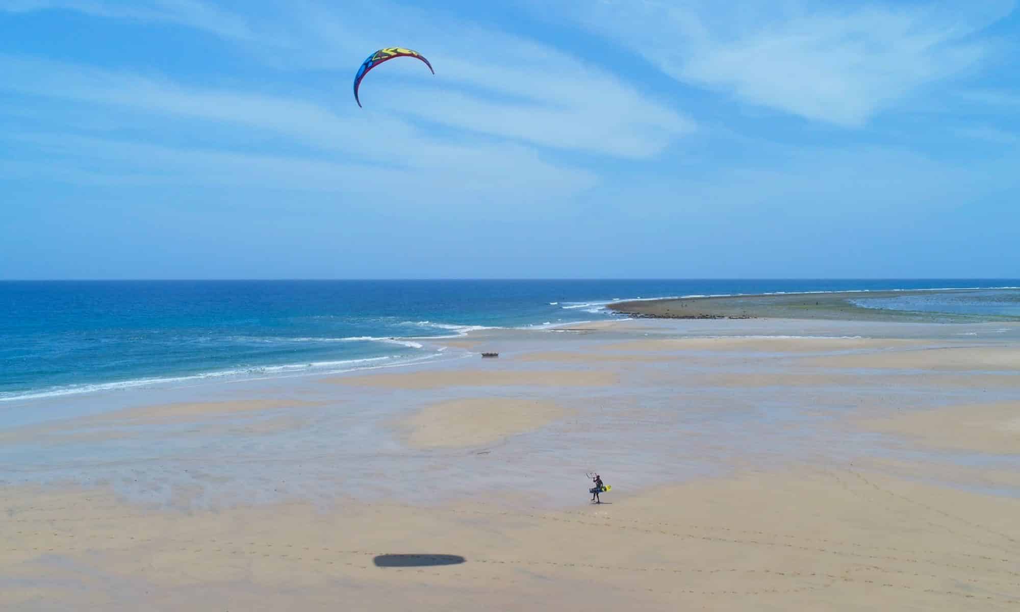 Mequfi beach resort mozambique kitesurf