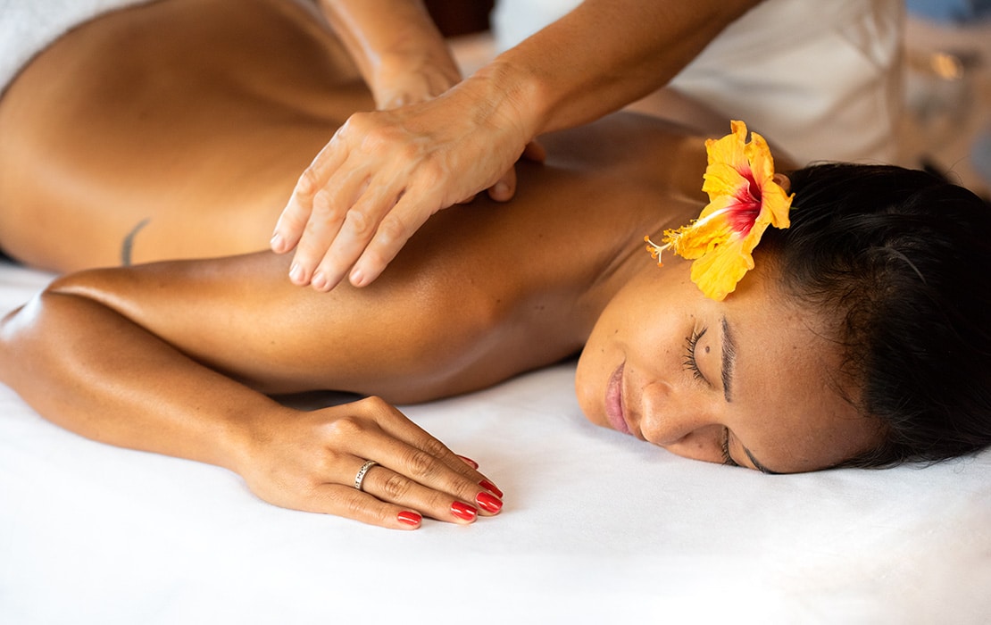 Nuku Hiva pearl lodge Polynésie massage