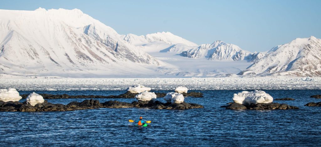 Spring,Kayak,On,Southern,Spitsbergen