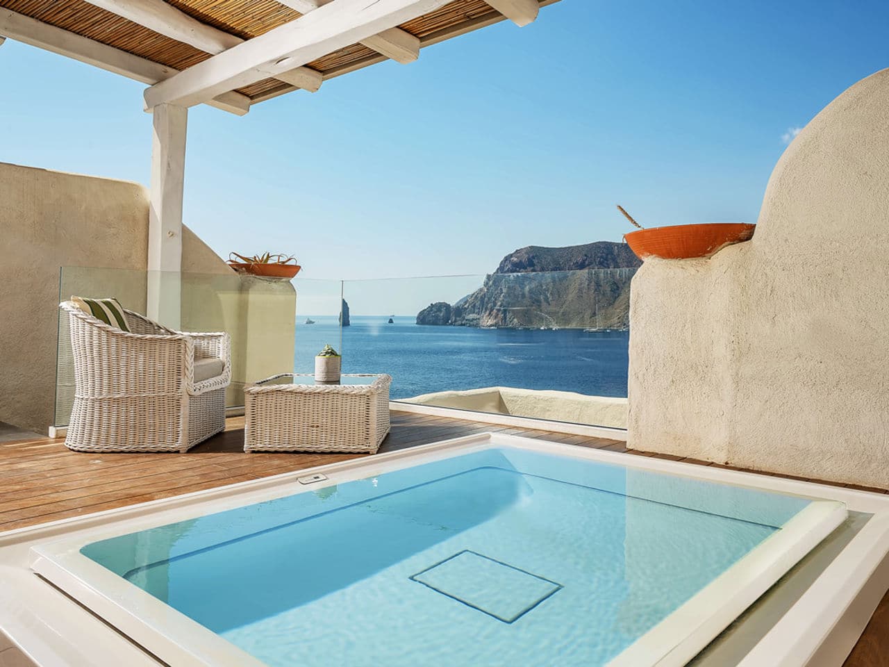 Therasia resort sea and spa Italie piscine chambre
