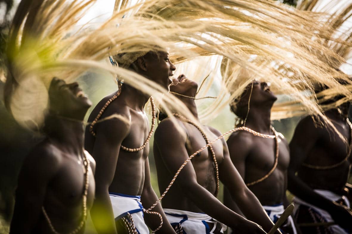 Wilderness Bisate Rwanda tribu danse