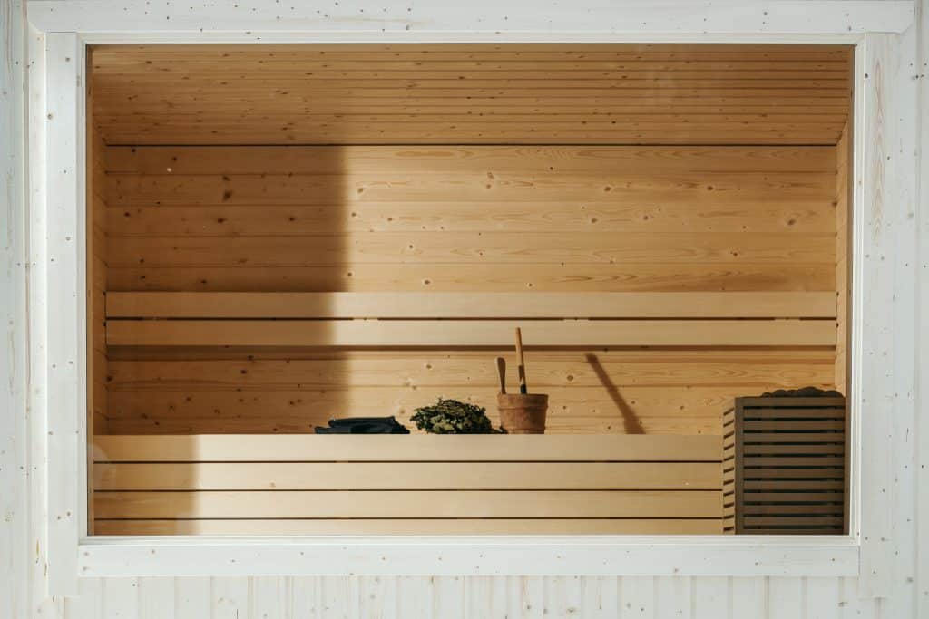sauna bois finlande fenetre