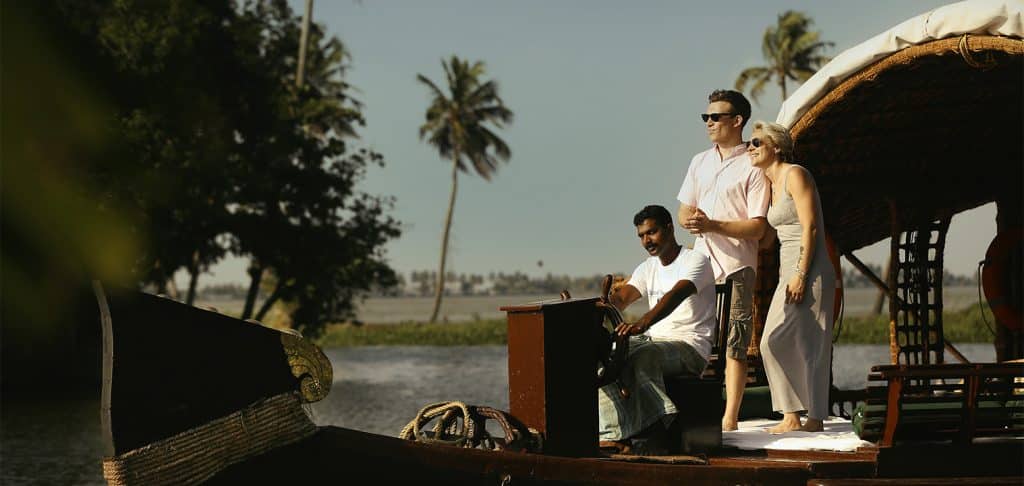 Capitaine pont SPICE COAST CRUISES Inde du Sud