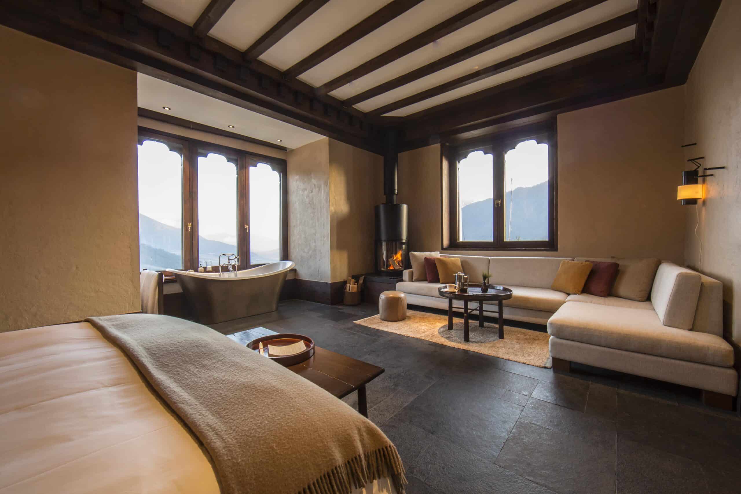 Chambre de la suite Gangtey Lodge Bhoutan