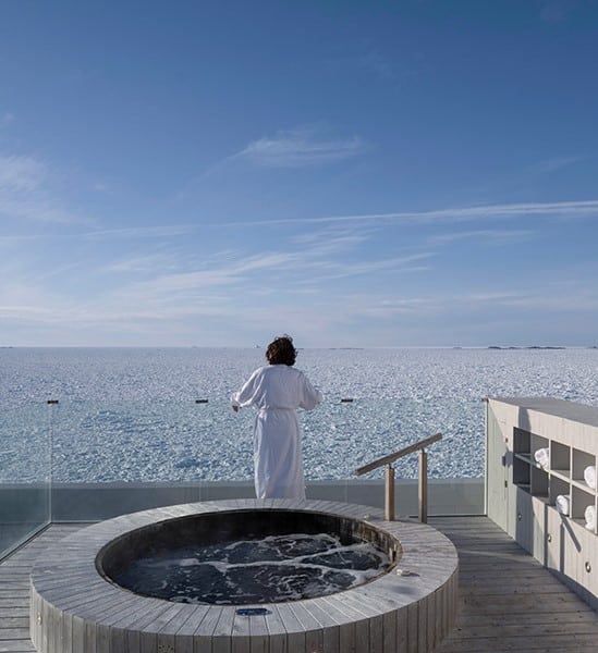 Fogo Island Inn spa exterieur vue banquise Canada